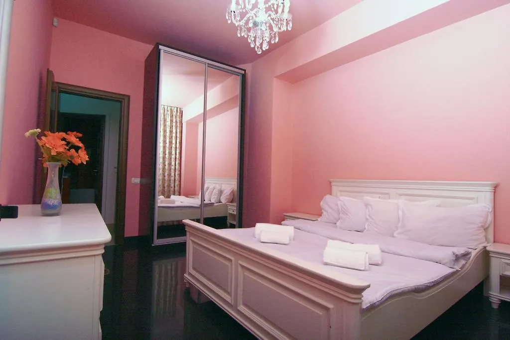 公寓 A&A Accommodation 布加勒斯特