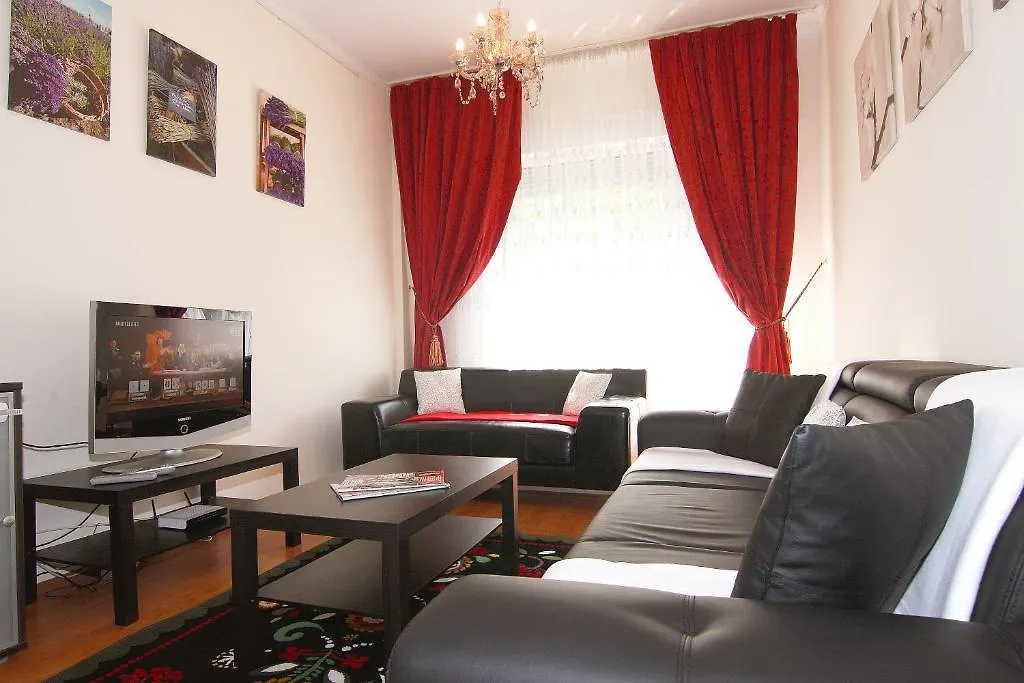 公寓 A&A Accommodation 布加勒斯特